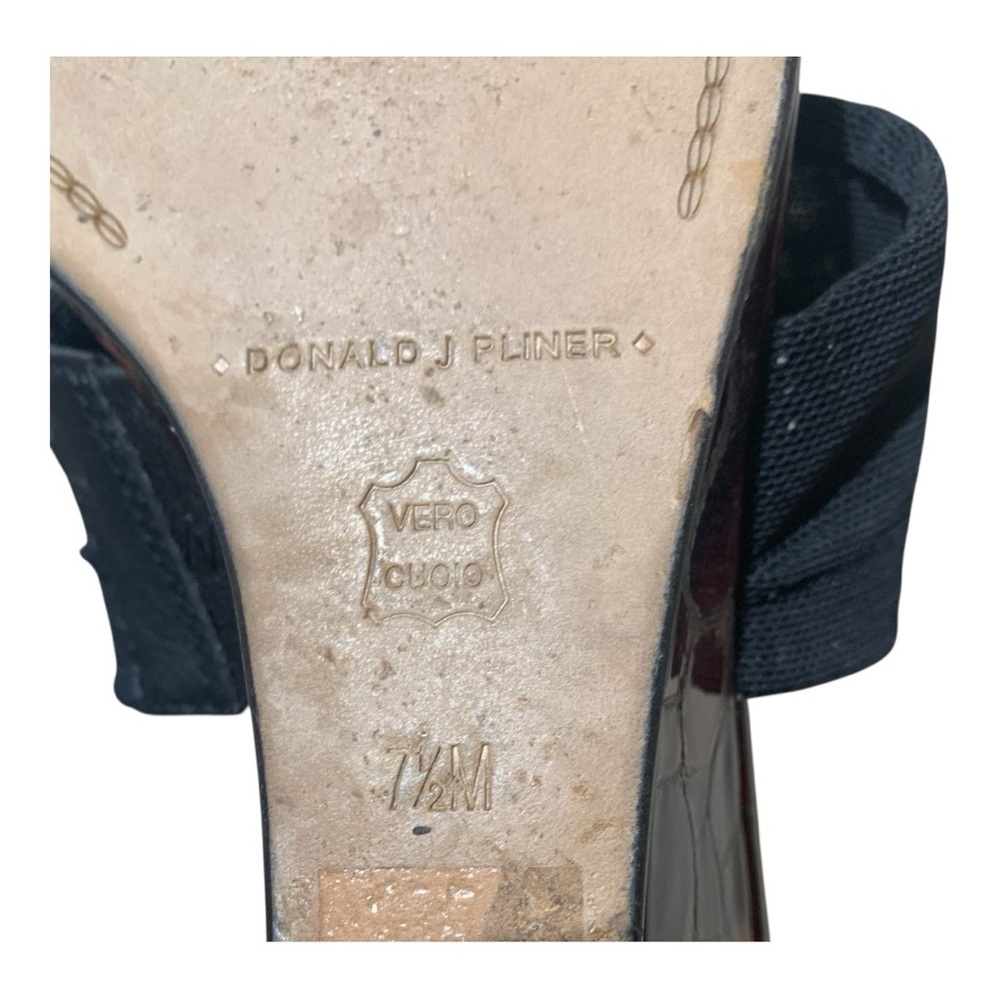 Donald J Pilner Dasan Wedge Sandals Size 7.5 - Picture 9 of 9